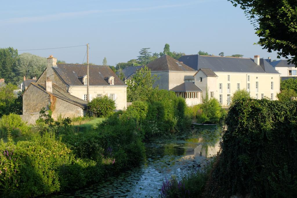 Gite Des Grands Moulins De Bauge Bauge-en-Anjou Exterior foto