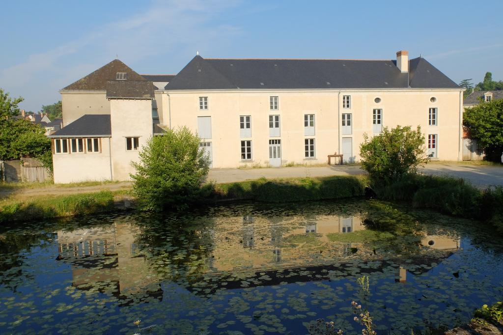 Gite Des Grands Moulins De Bauge Bauge-en-Anjou Exterior foto